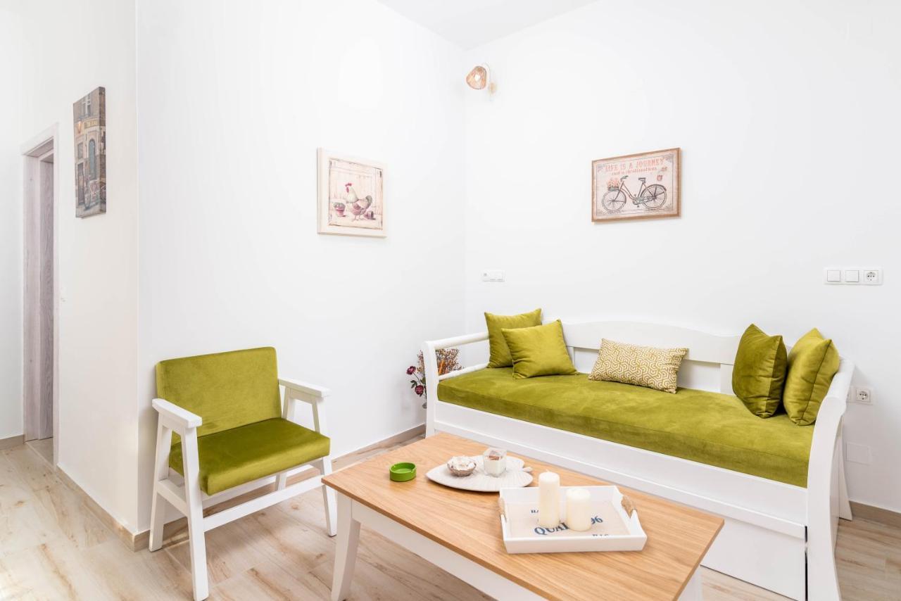 Efkosmias Apartments Пицидия Екстериор снимка