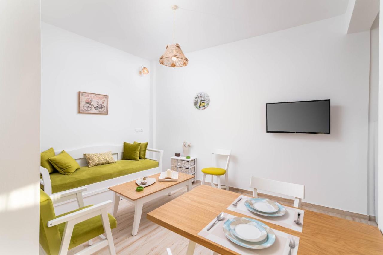 Efkosmias Apartments Пицидия Екстериор снимка