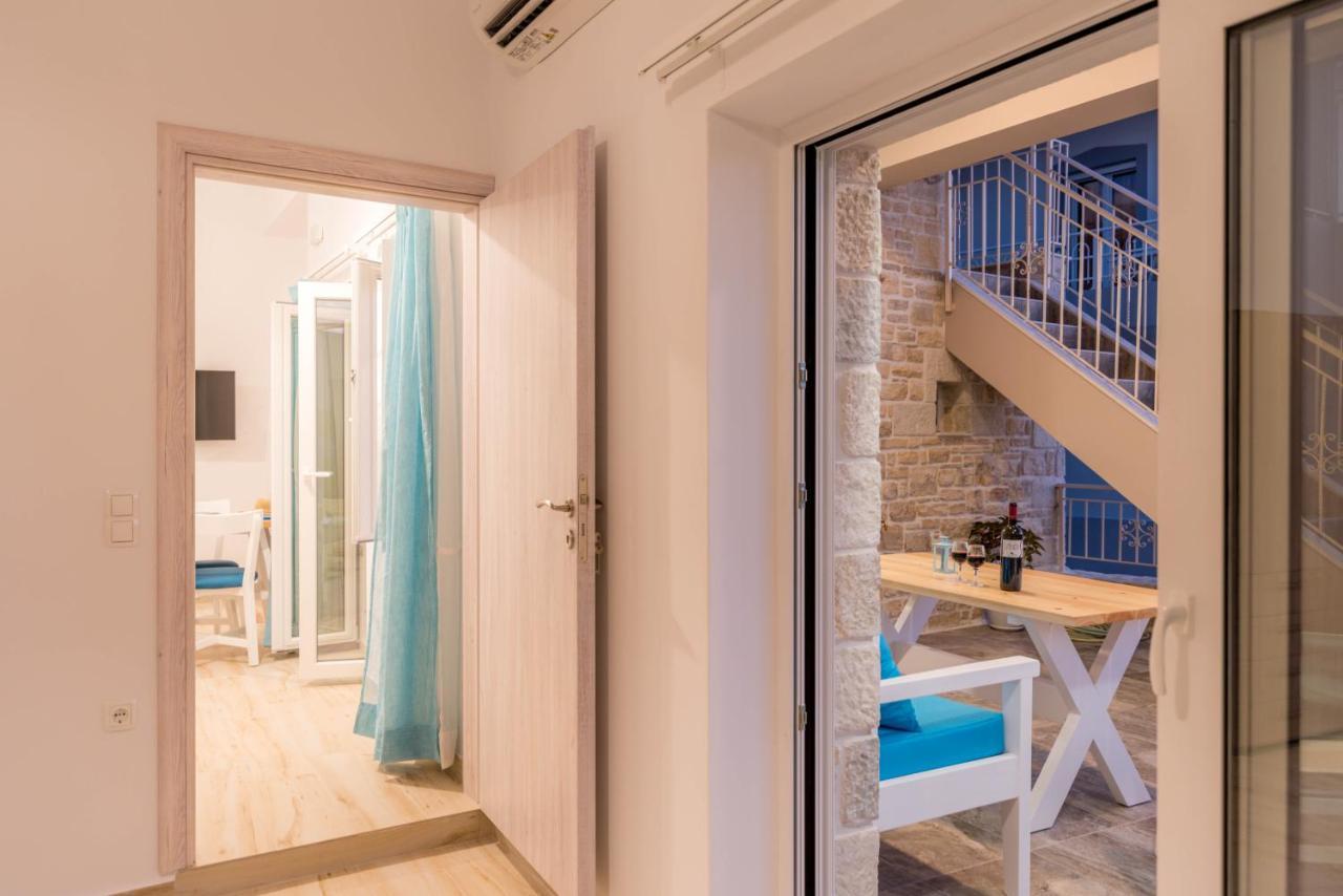 Efkosmias Apartments Пицидия Екстериор снимка
