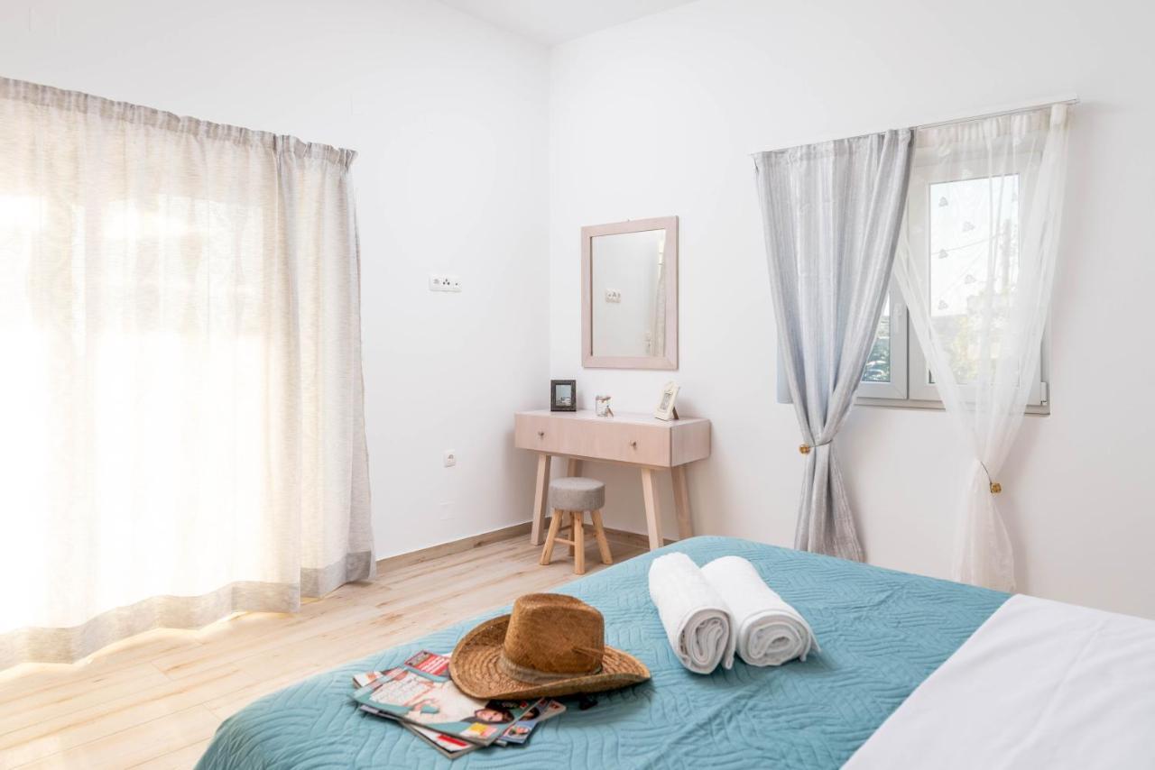 Efkosmias Apartments Пицидия Екстериор снимка